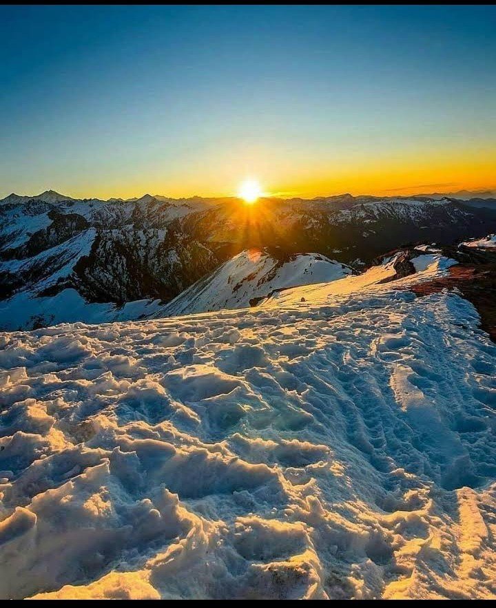 Golden Hour Himalayan Peaks